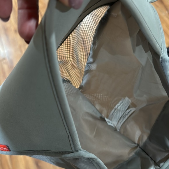 Baby bath tub toy holder and tap cover to protect from bumps - Picture 6 of 6